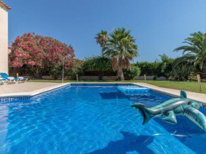 Magnificent Villa in Sant Pere Pescador with Private Pool